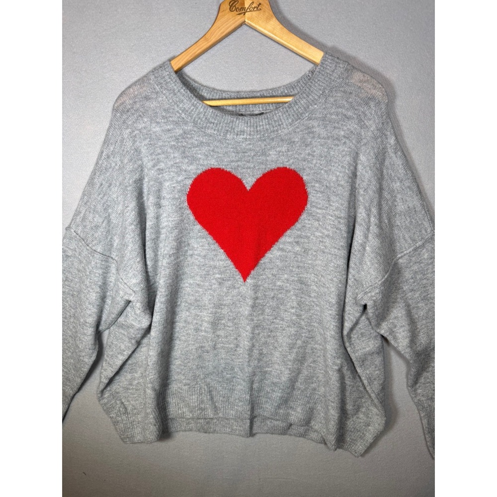 Vince Camuto Women's XXL Gray Red Heart Oversized Knit Boxy Sweater Valentines